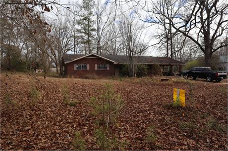 401 4th St. NW, Reform, AL 35481 - House and Land